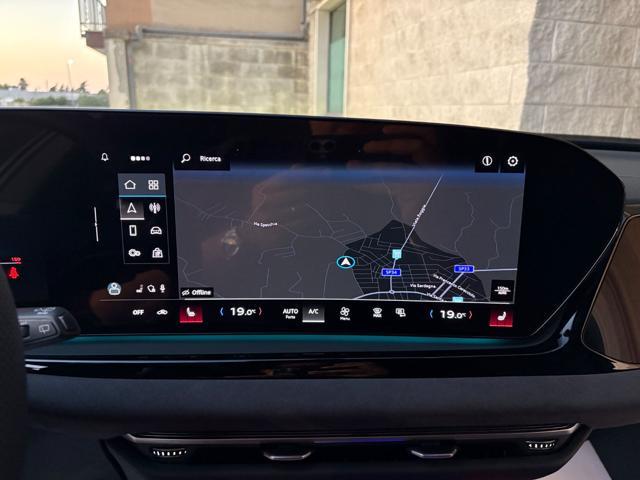 AUDI A6 Avant TDI 150 kW S tronic quattro S line edition one.