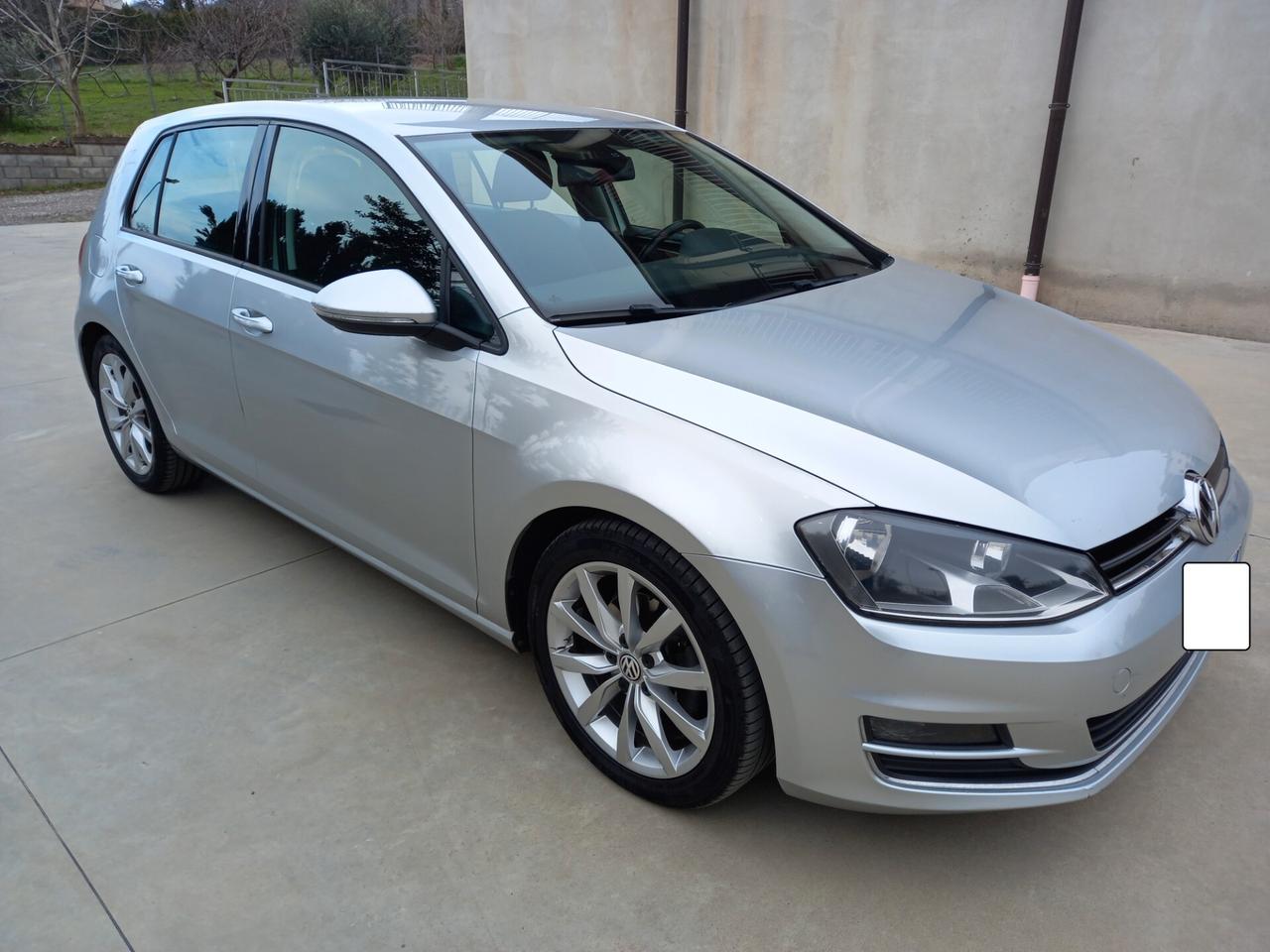 Volkswagen Golf 2.0 TDI 5p. Highline BlueMotion Technology