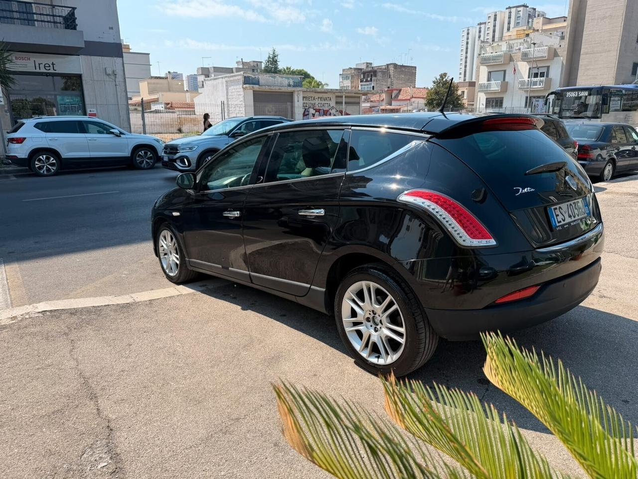 Lancia Delta 1.6 MJT DPF Silver