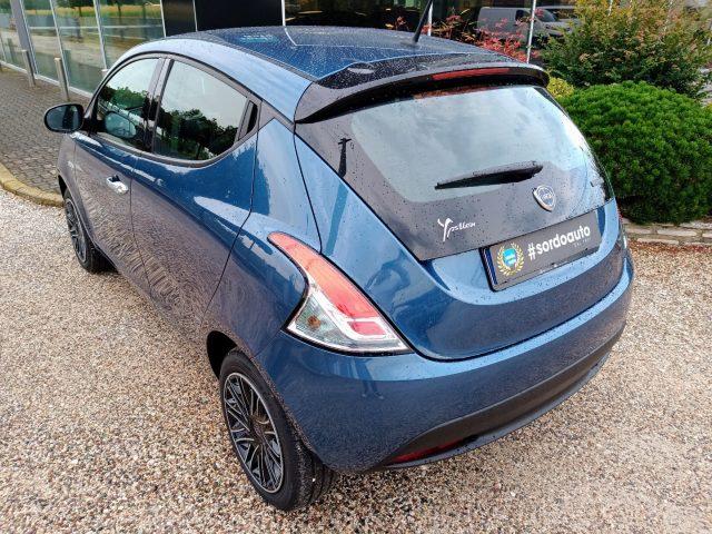 LANCIA Ypsilon 1.0 Hybrid Silver Plus