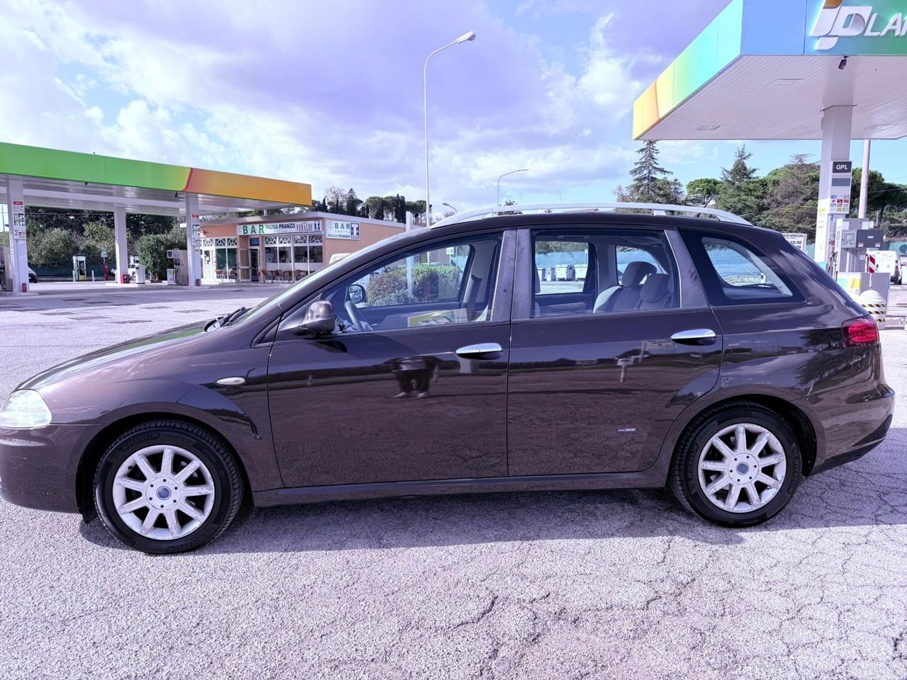 Fiat Croma 1.9 Multijet 16V Active Ok neopatentati