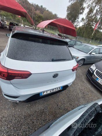 Volkswagen T-Roc 2019 photo 3