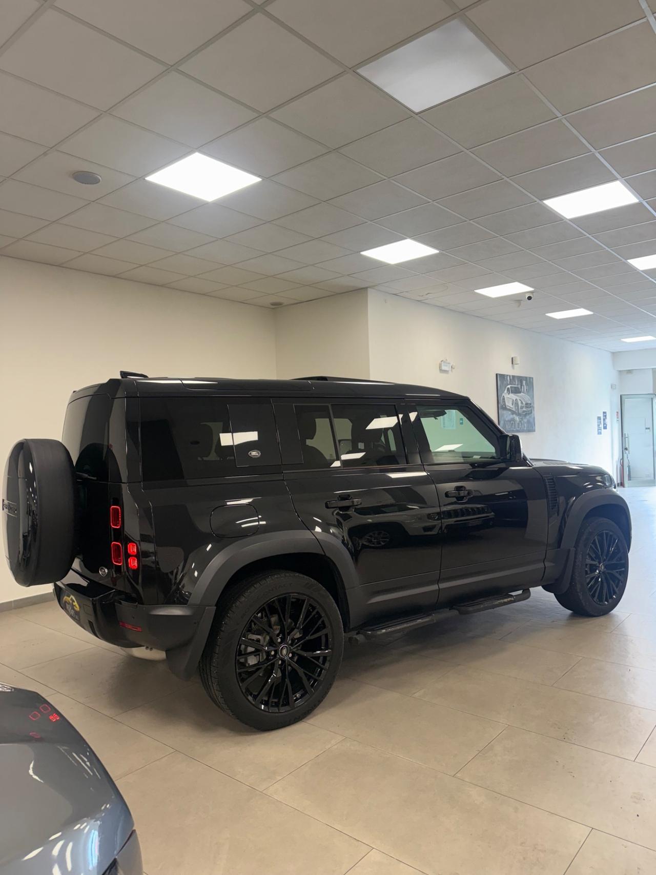 Land Rover Defender 110 2.0 SD4 240CV AWD Auto First Edition