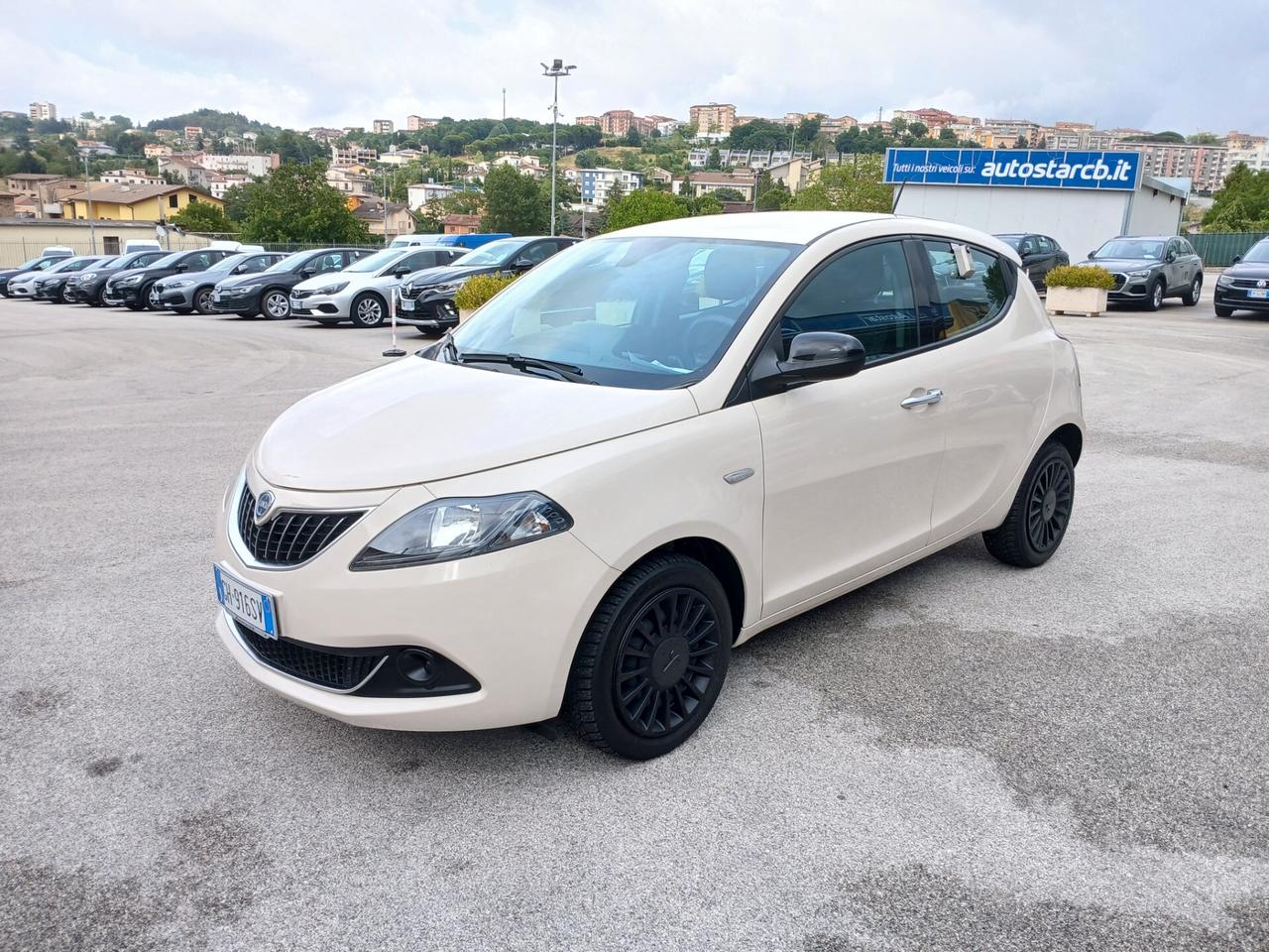 Lancia Ypsilon 1.0 BENZINA HYBRID 2022