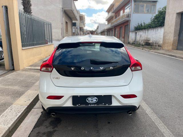 VOLVO V40 D2 120CV Plus