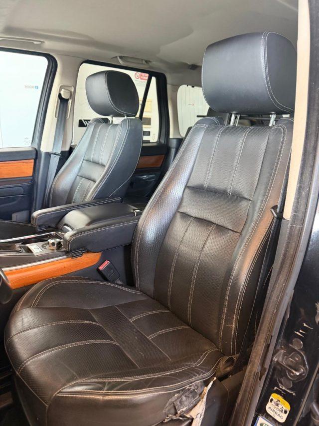 LAND ROVER Range Rover Sport 3.6 TDV8 HSE //NAVI//MONITOR POST//