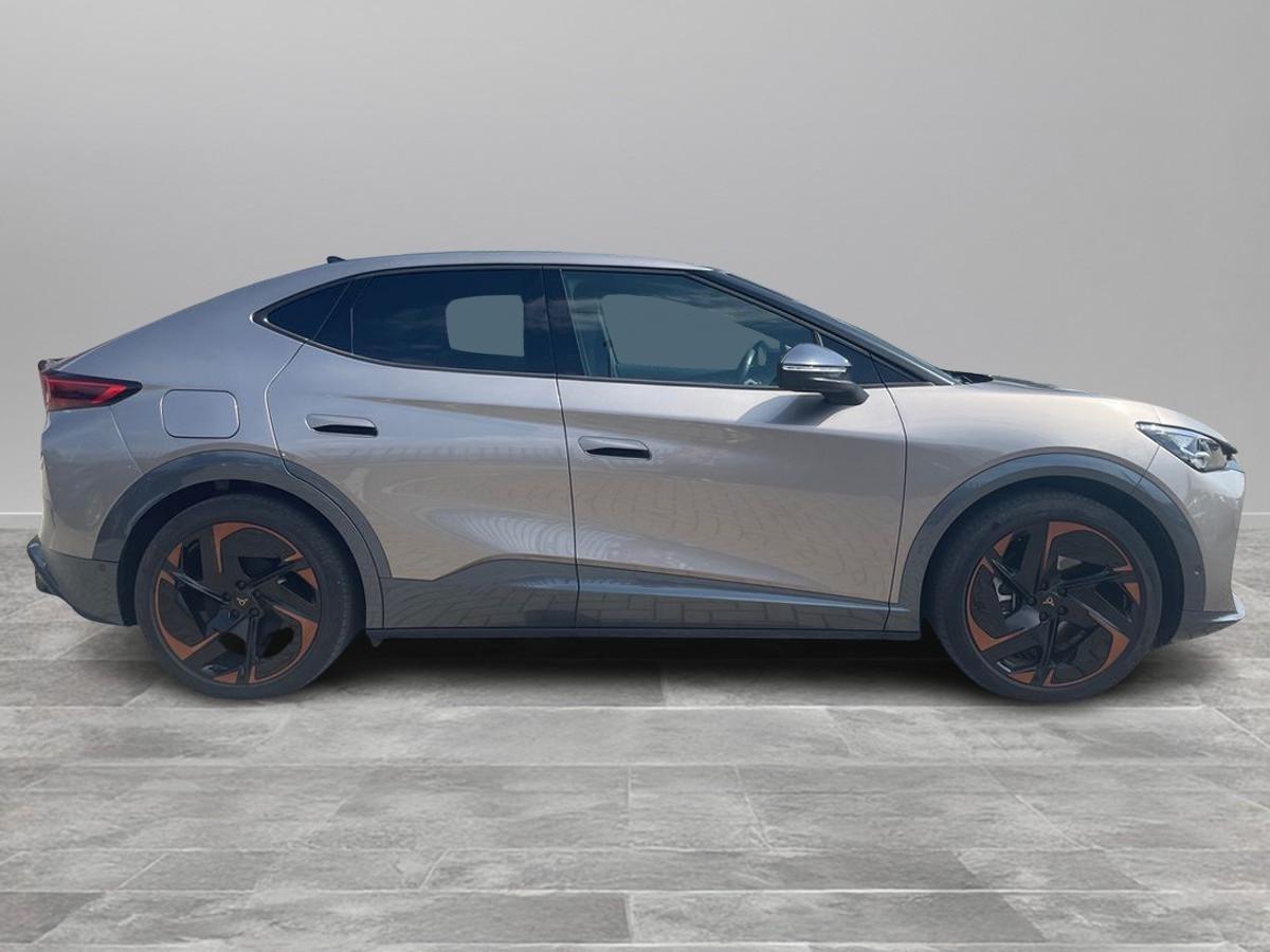 CUPRA CUPRA Tavascan VZ Adrenaline 77 kWh (net) 250 kW (340 CV) Elettrica Rapporto singolo AWD