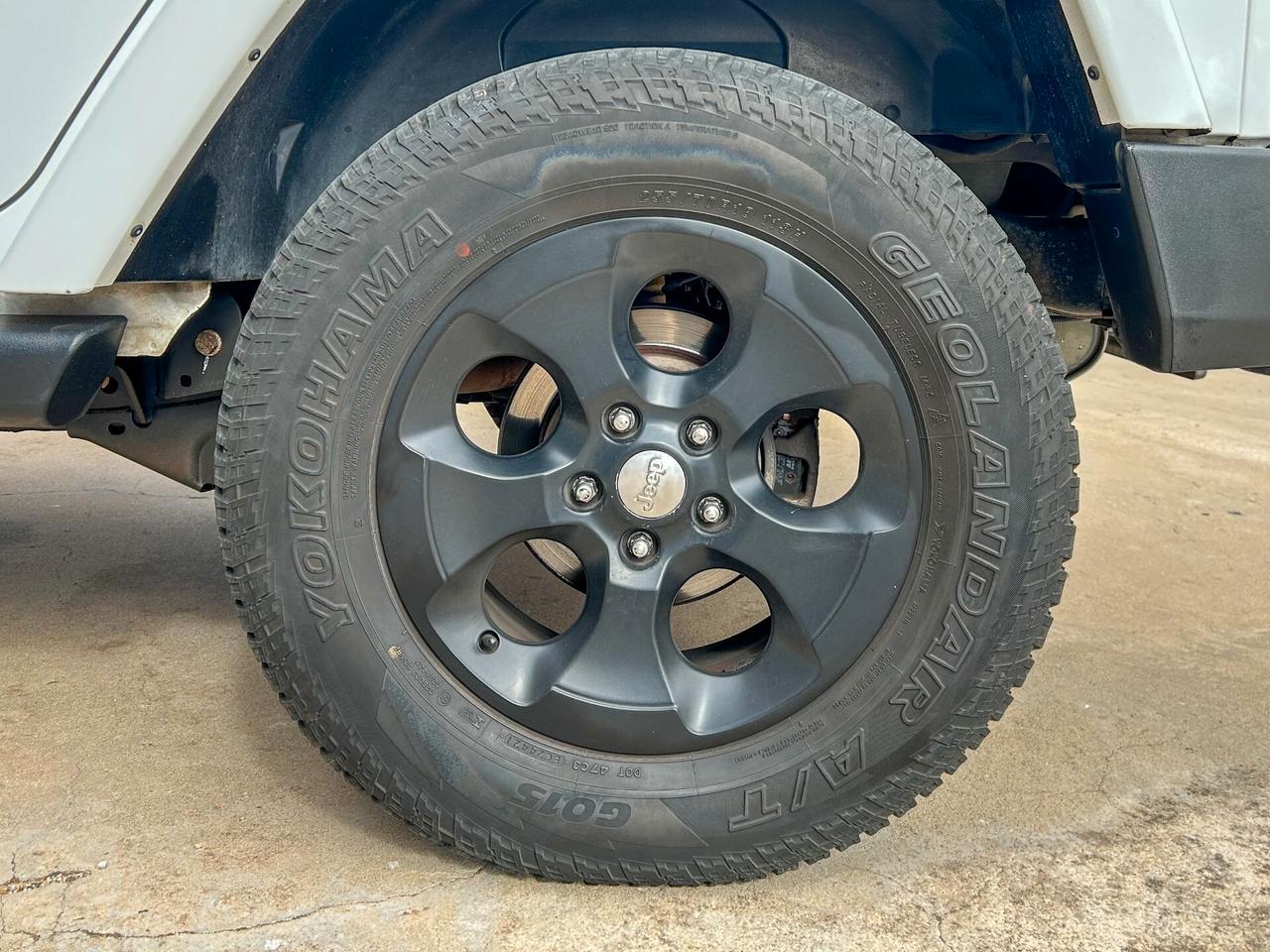 Jeep Wrangler Unlimited 2.8 CRD DPF Sahara Auto