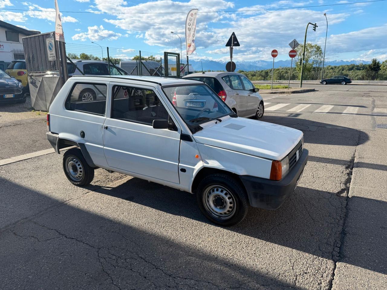 Fiat Panda 900 i.e. cat Jolly