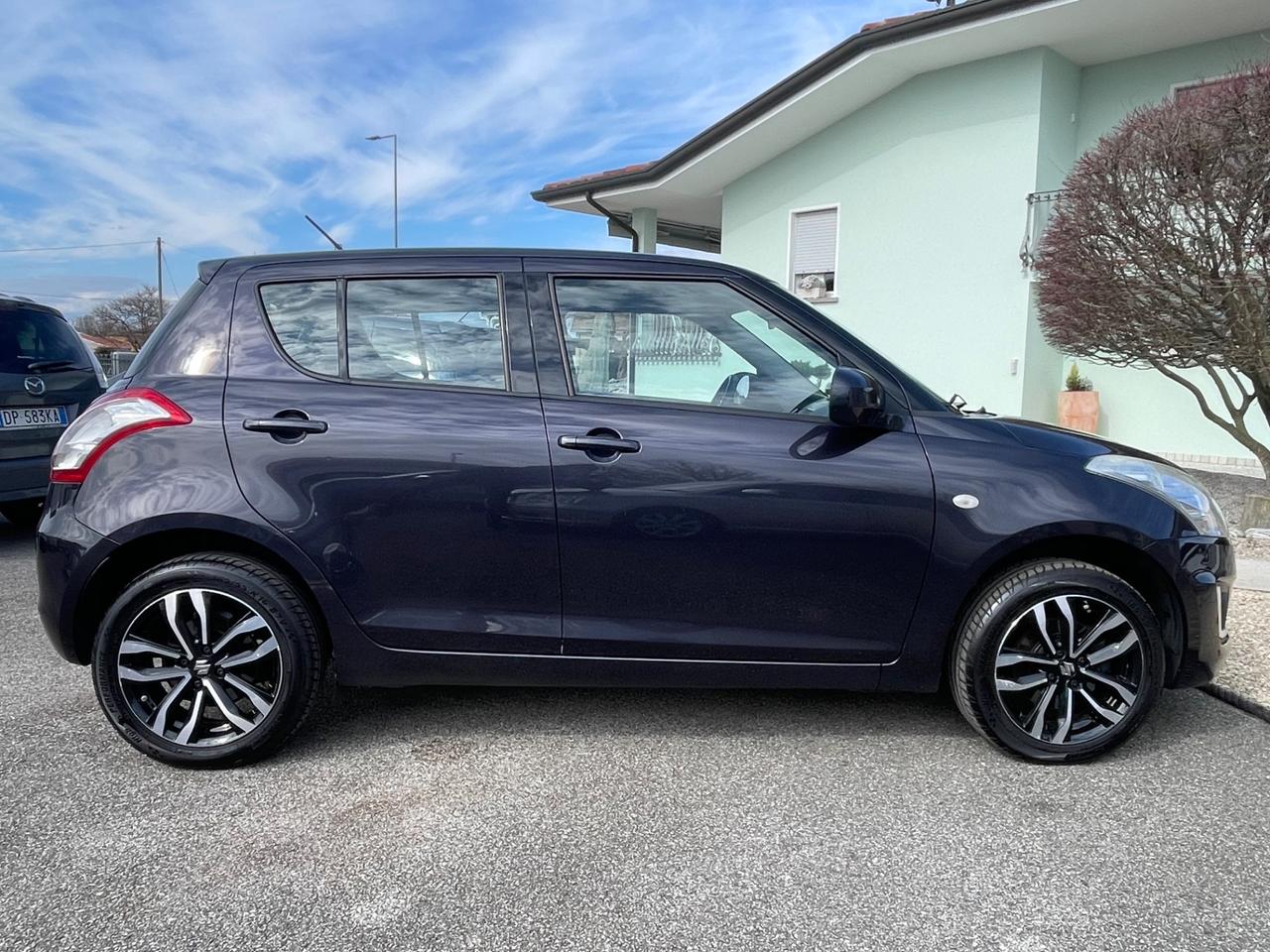 Suzuki Swift 1.2 Dualjet 4WD 5 porte B-Top