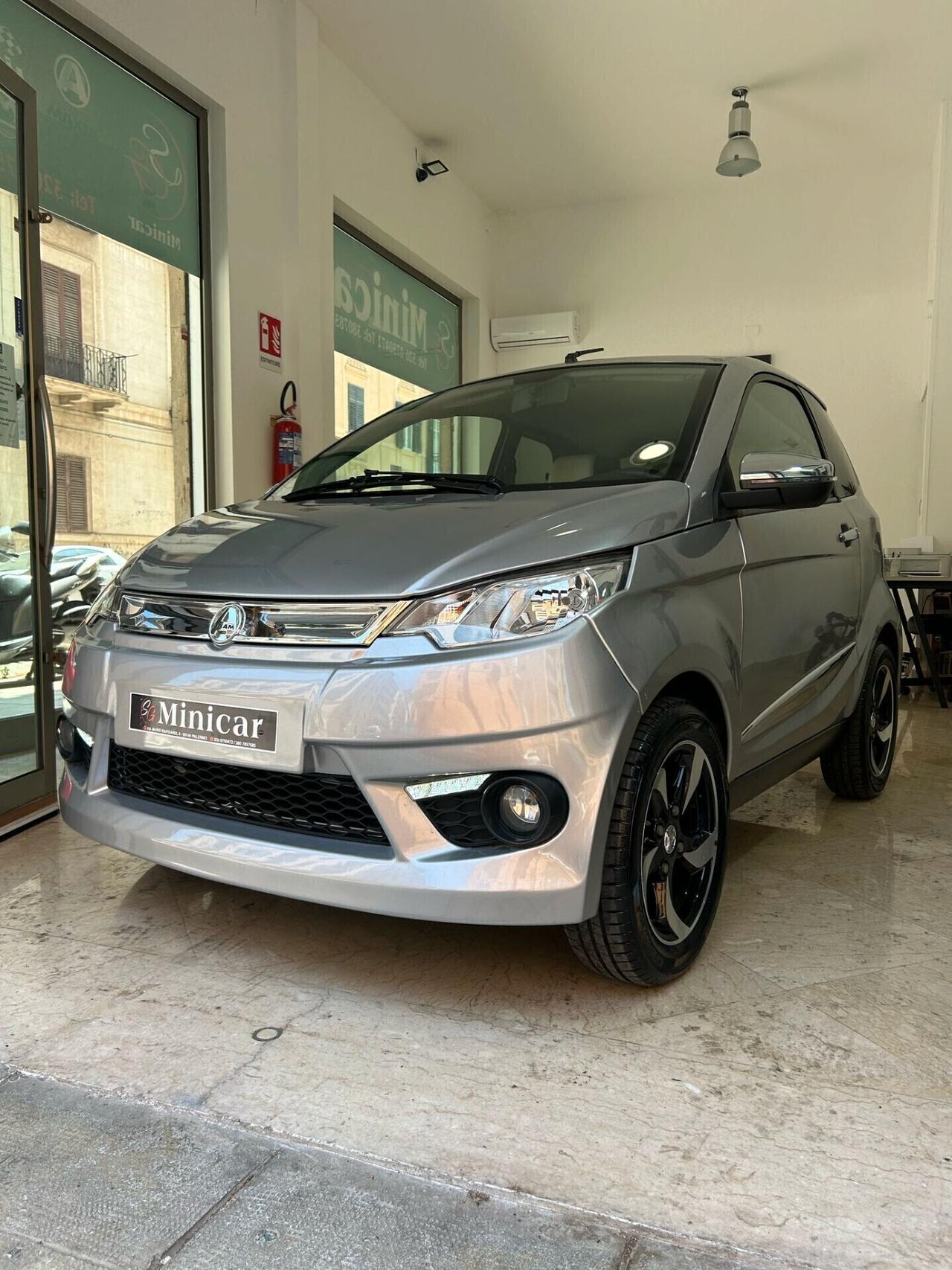 Aixam e-City Premium