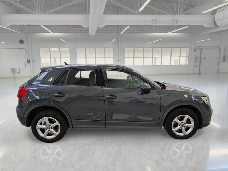 AUDI Q2 2.0 35 TDI BUSINESS S TRONIC QUATTRO