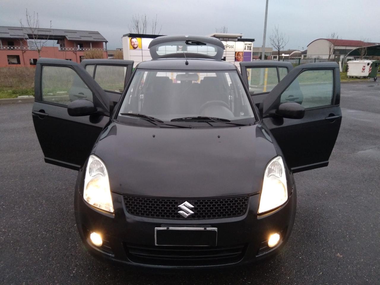 Suzuki Swift 1.3 92cv 5p. GL Safety Pack x neopatentati