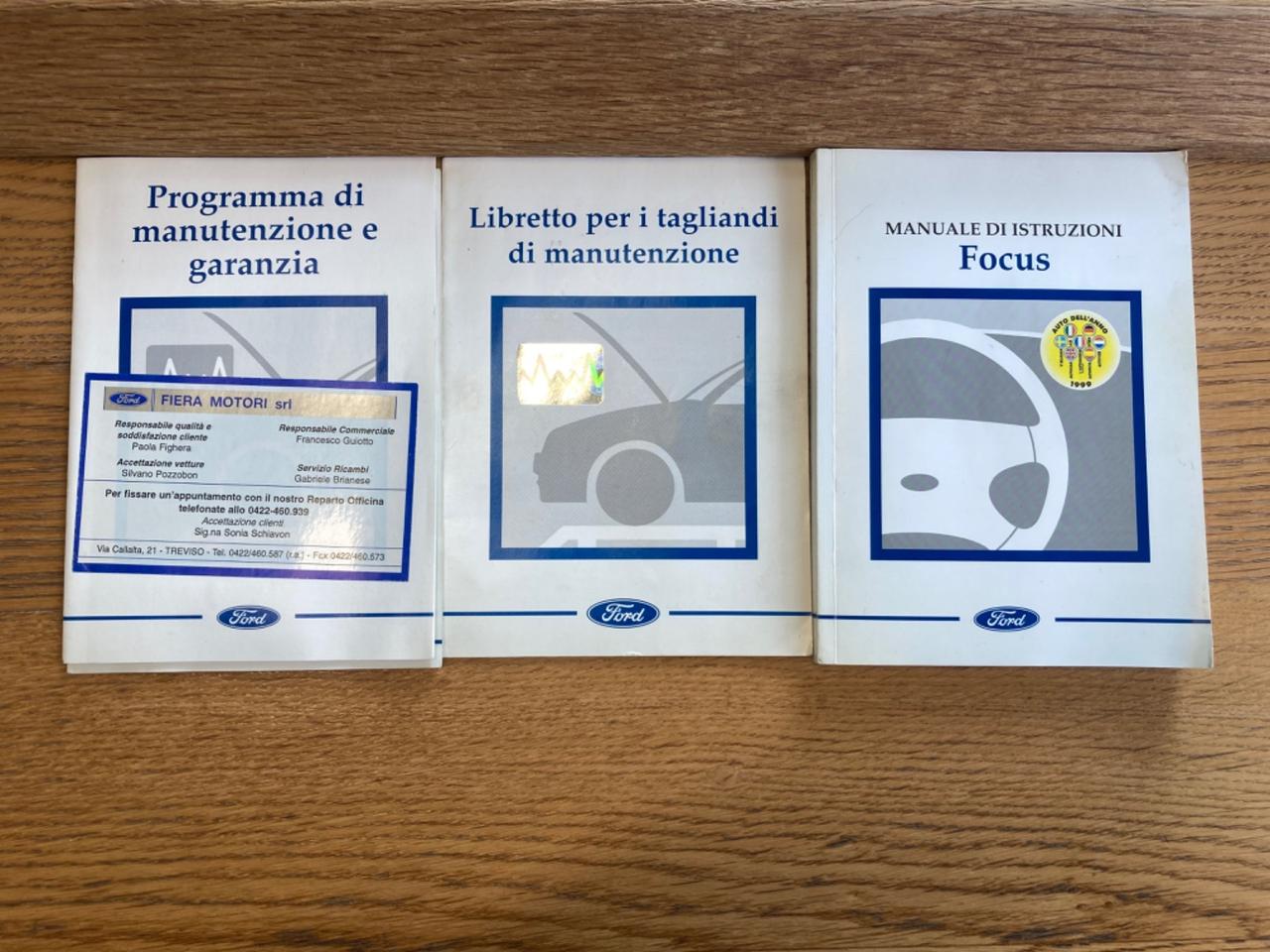 FORD FOCUS 5 PORTE (KM 132.305) DA VETRINA