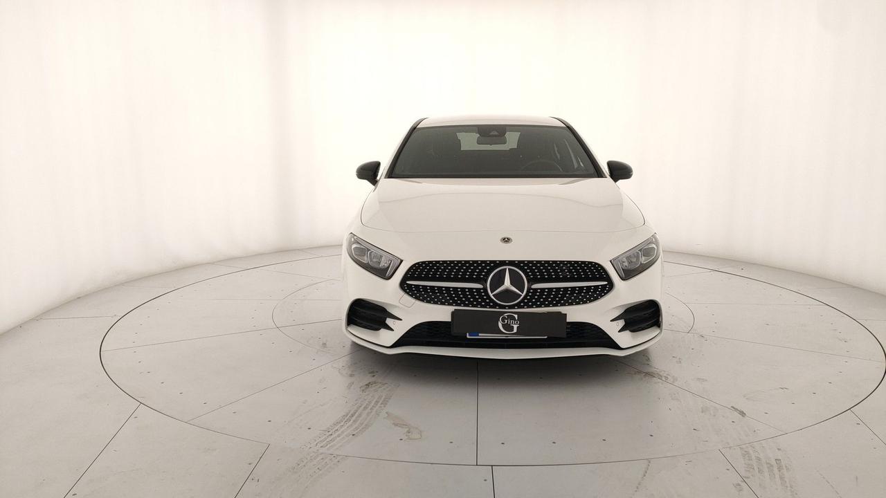 Mercedes-Benz A 180 d Premium