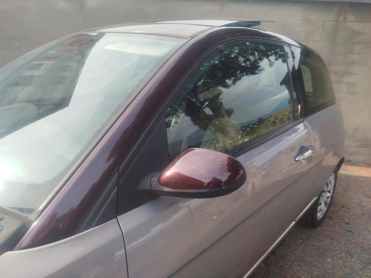 Lancia Ypsilon 1.2 E-Collection