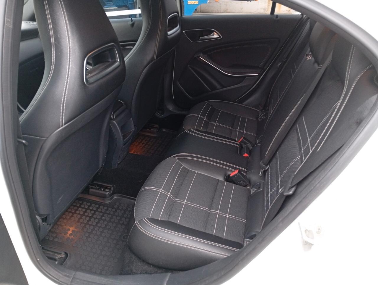 Mercedes-benz A 180 CDI Automatic Dark Night Edition