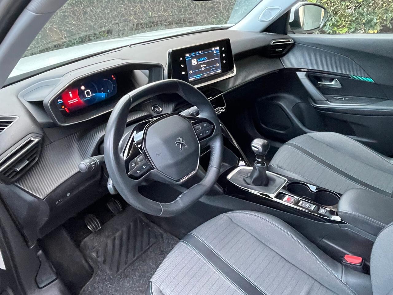 Peugeot 2008 BlueHDi 110 S&S Allure Pack