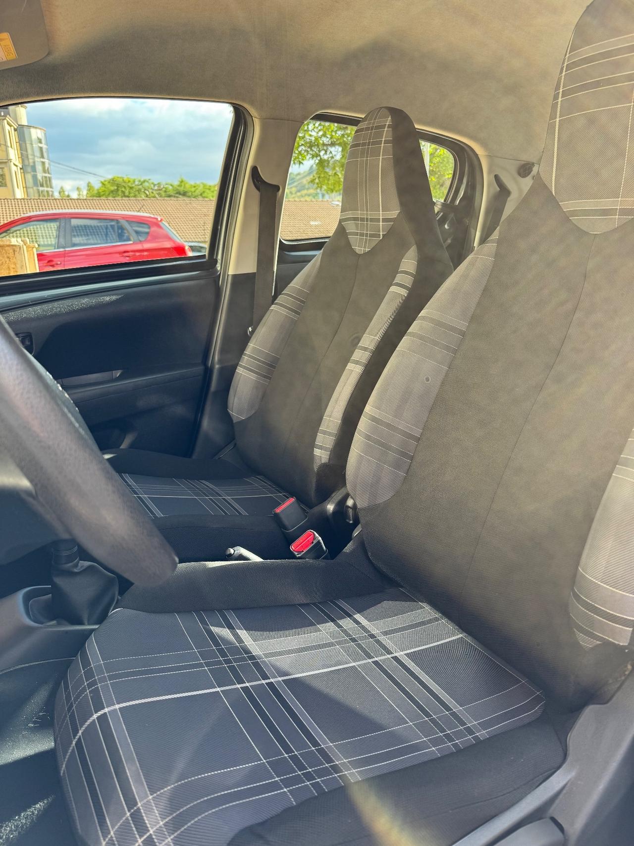 Peugeot 108 VTi 68 5 porte Active TOP!
