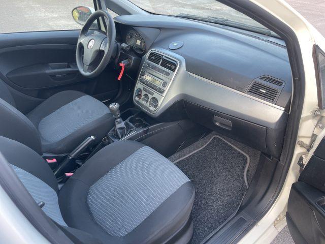 FIAT Grande Punto 1.2 BENZ 69 CV 5 porte ADATTA A NEOPATENTATI