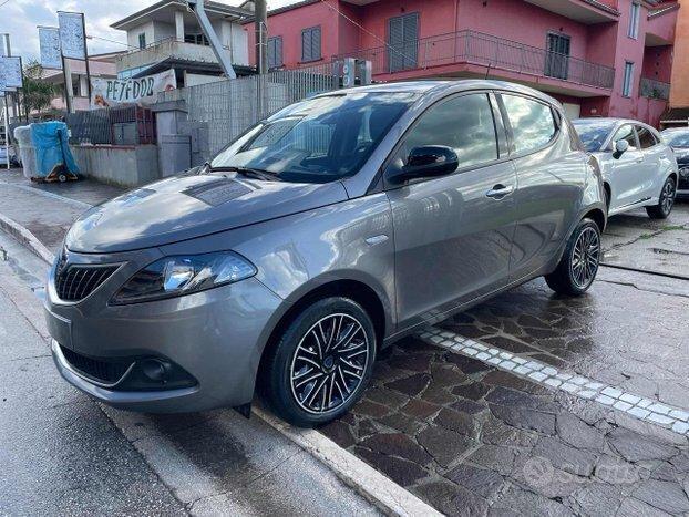 LANCIA Ypsilon 1.0 FireFly 5 porte S&S Hybrid Go