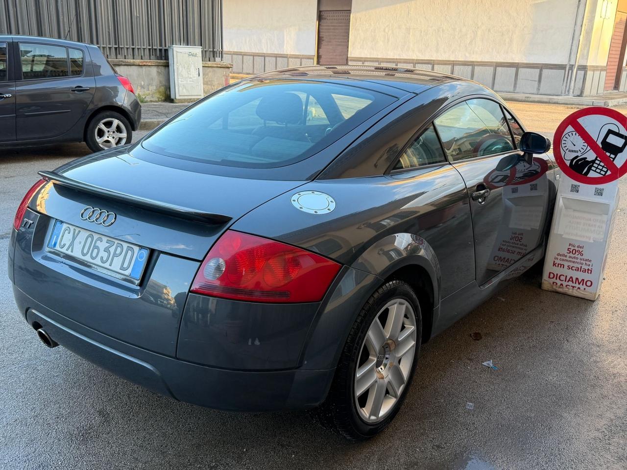 Audi tt 1,8 turbo benzina 179 cv full optional