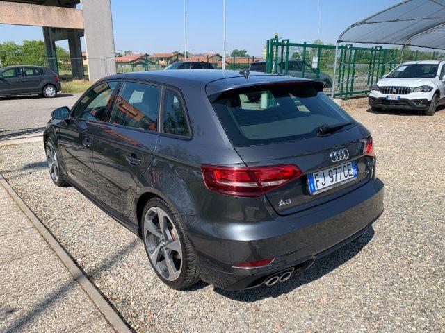 AUDI A3 SPB 2.0 TDI S tronic S-LINE