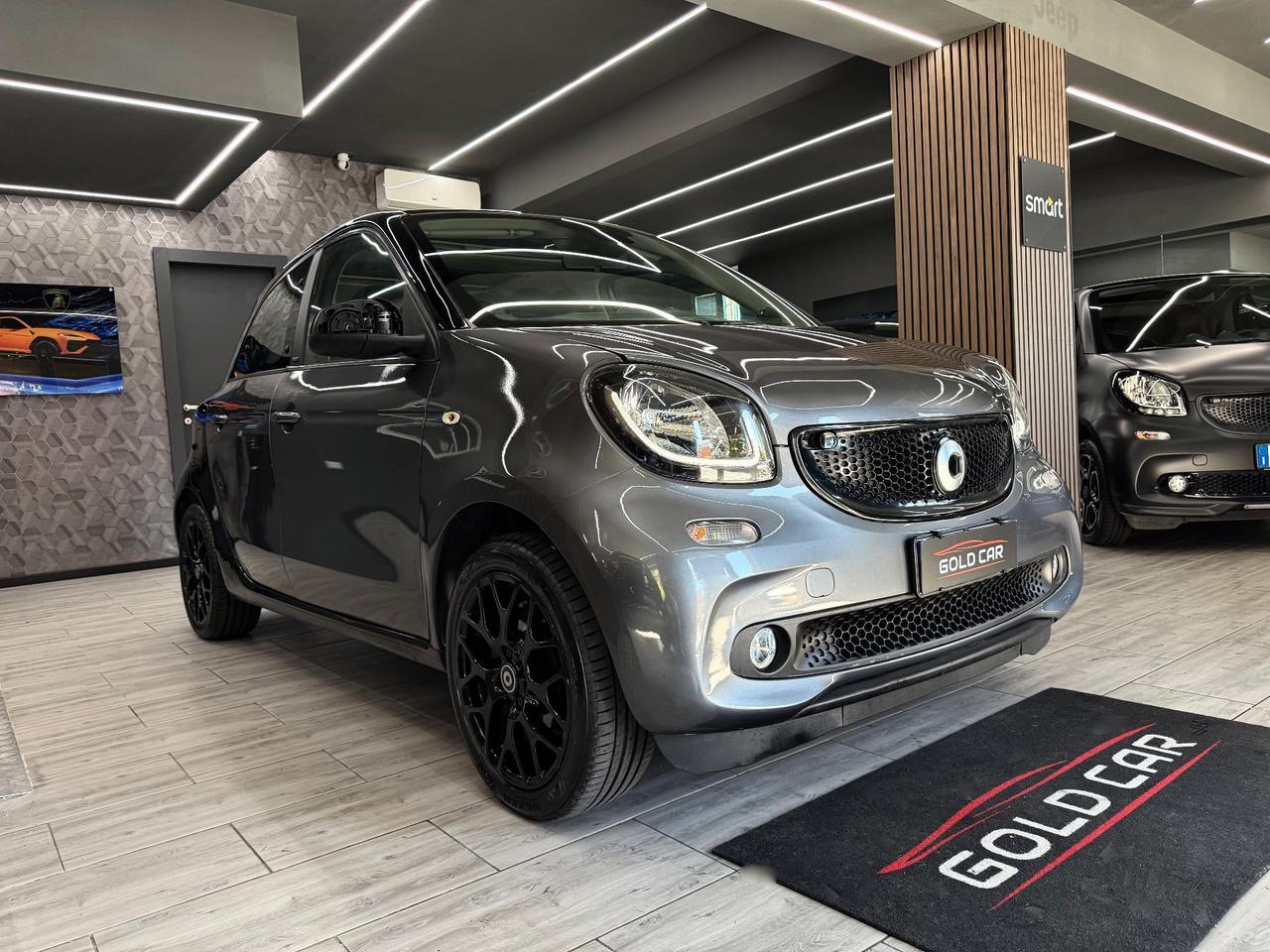 Smart ForFour 70 1.0 Passion Led Tetto