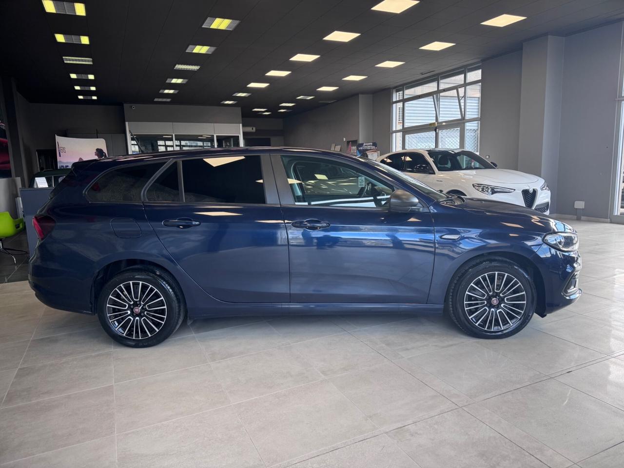 FIAT TIPO SW 1.6 MJET 130CV LOUNGE MY2021