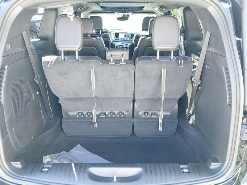 Chrysler Pacifica Pacifica 3.6 V6 Limited awd at9