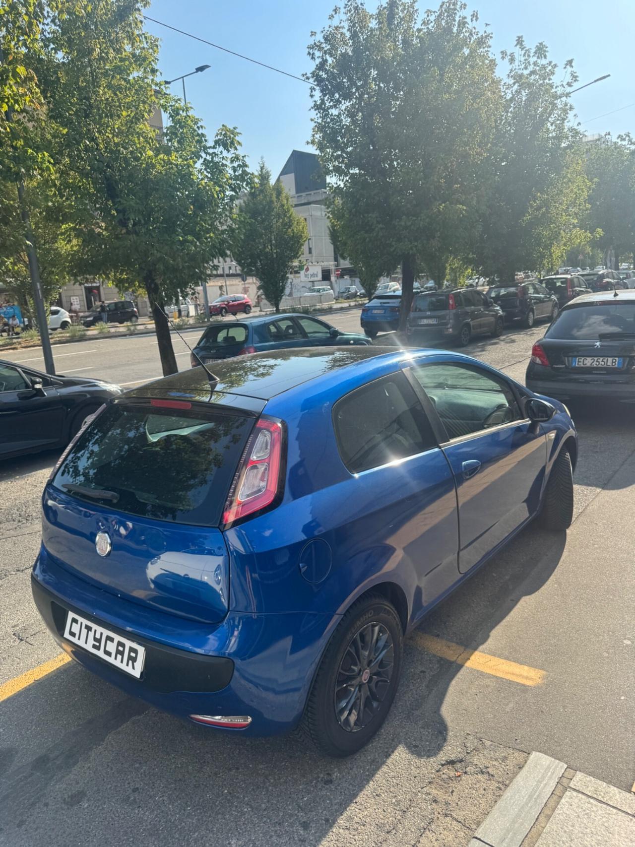 Fiat Punto Evo 1.2 70 cv GPL Bicolore Dynamic