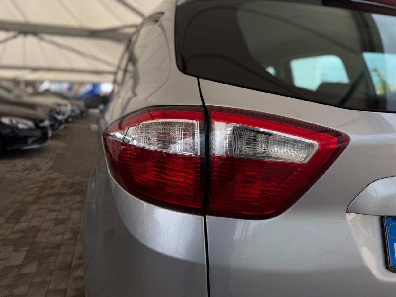 Ford C-Max 1.6 TDCi 115CV Titanium