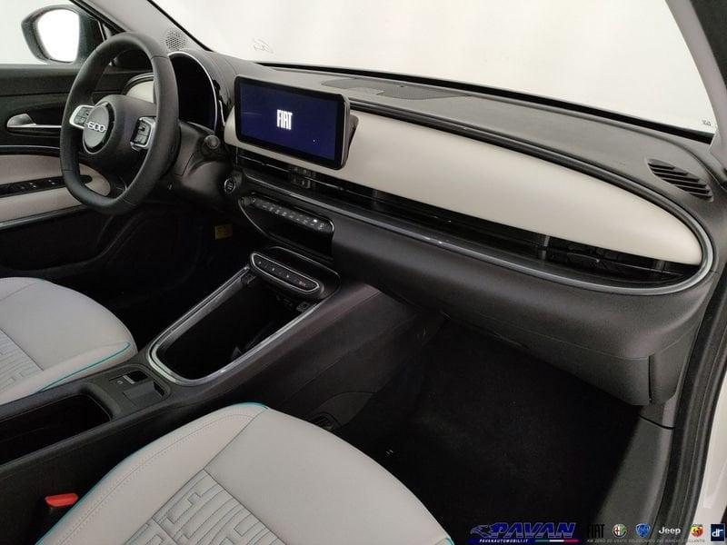 FIAT 600 1.2 Hybrid 110cv La Prima