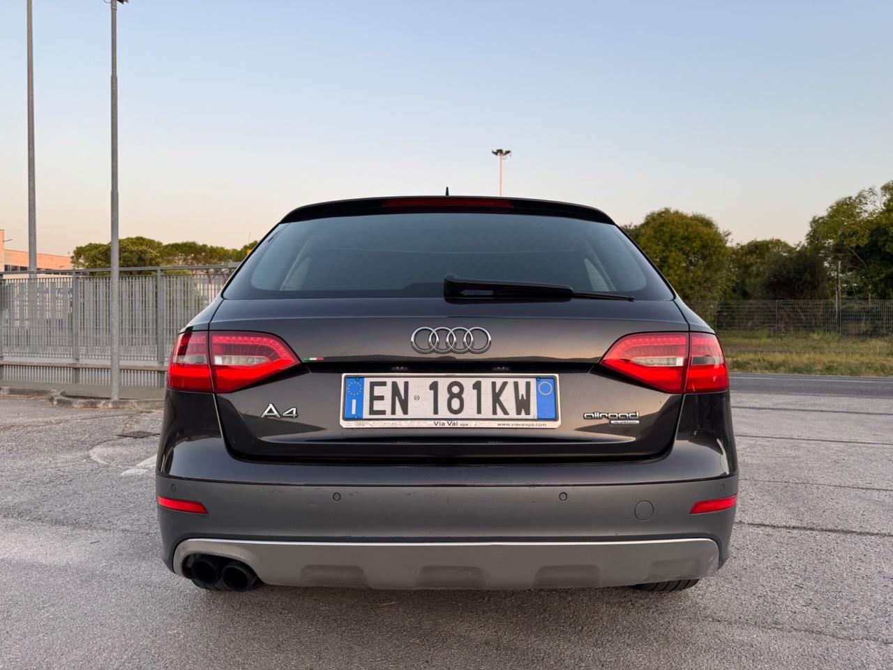 AUDI A4 ALLROAD 2.0 Tdi 177 CV S-Tronic- Led Navi