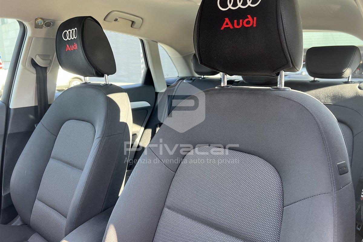 AUDI Q3 2.0 TDI 150 CV Business