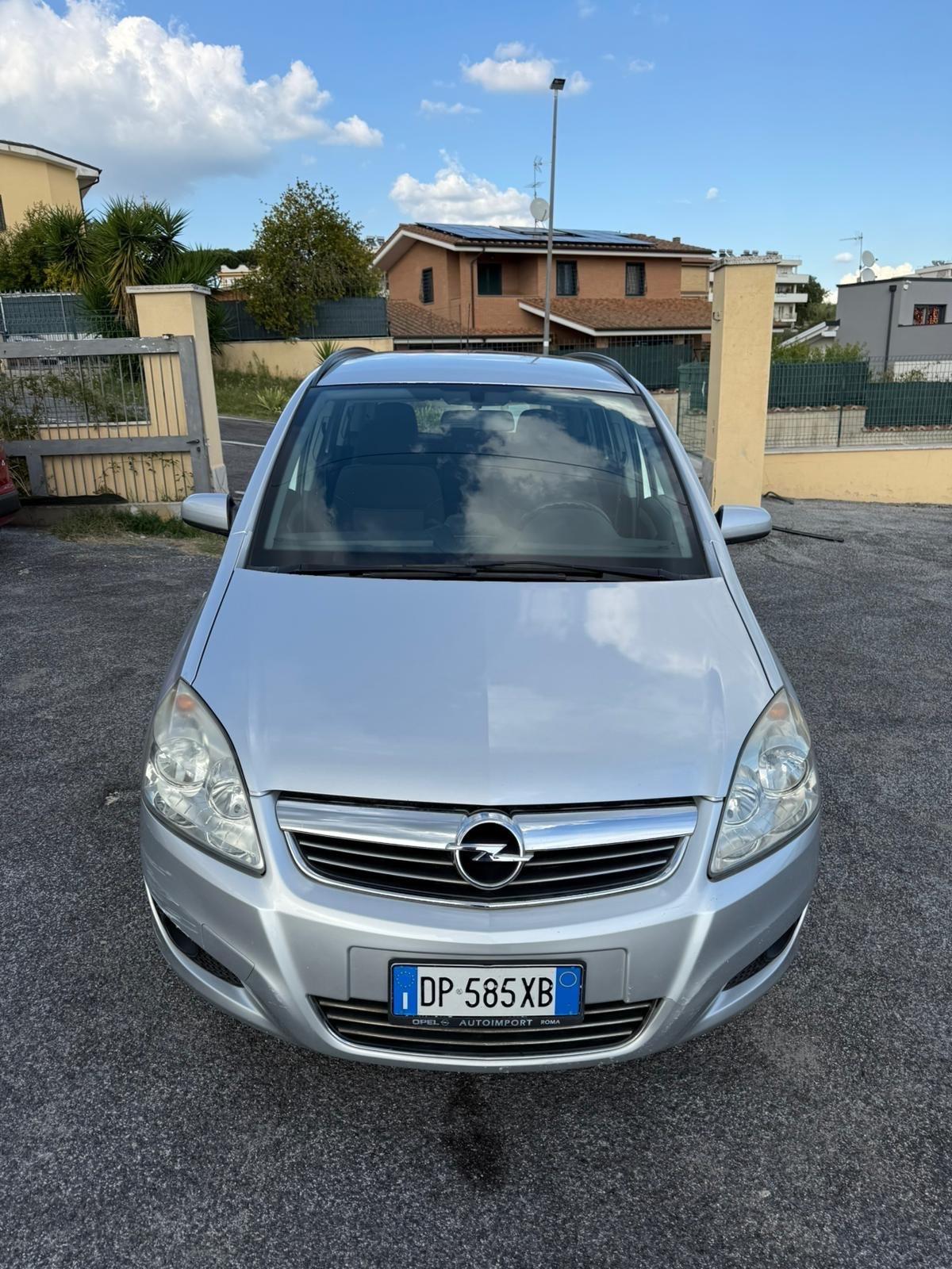 Opel Zafira 1.6 16V VVT Cosmo