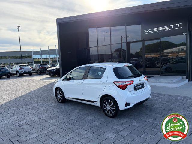 TOYOTA Yaris 1.5 Hybrid 5p. ANCHE NEOPATENTATI