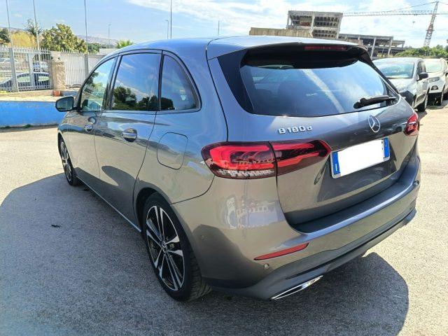 MERCEDES-BENZ B 180 Automatic Business Extra