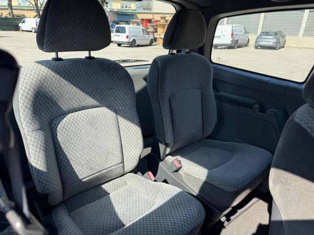 HYUNDAI Trajet 2.0 CRDi TD 16V GLS Premium senza lavoro da fare