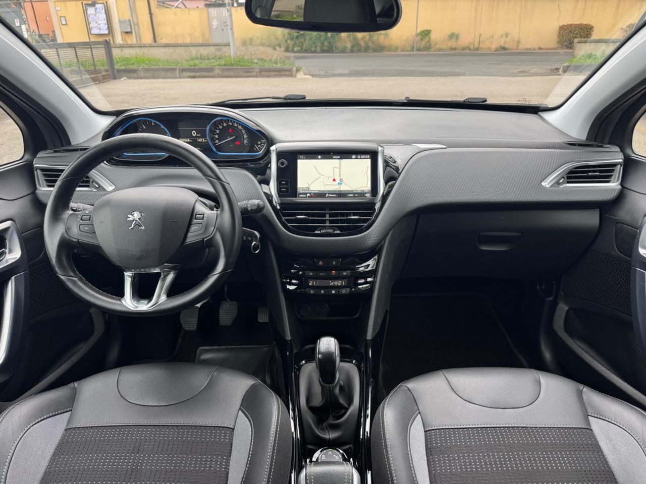 Peugeot 2008 1.5 hdi SOLO 59.000 KM/ALLURE