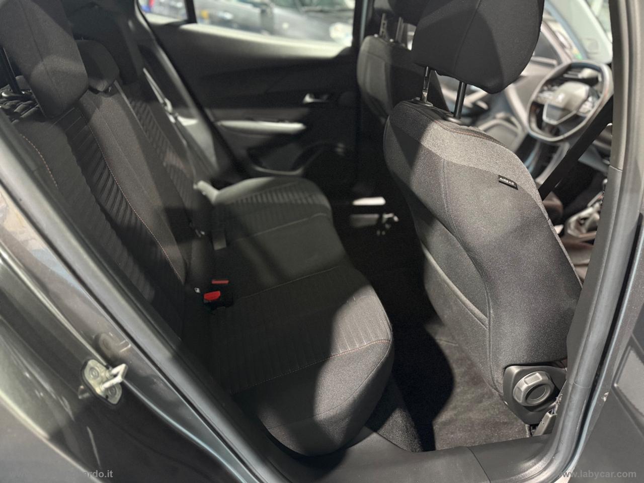 PEUGEOT 2008 BlueHDi 110 S&S Active Pack