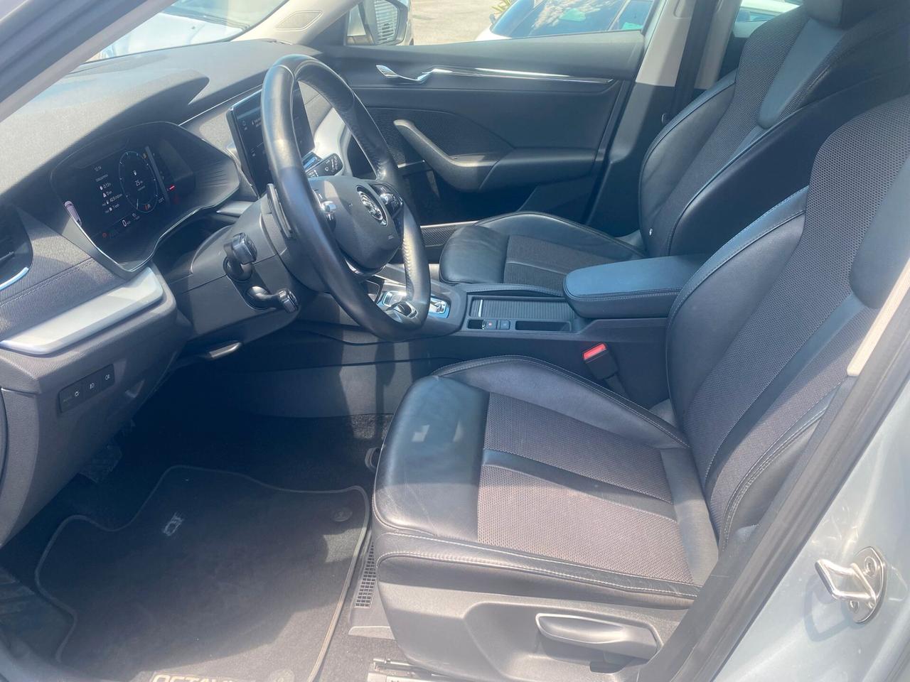 Skoda Octavia 1.5 e-TEC DSG Wagon Style