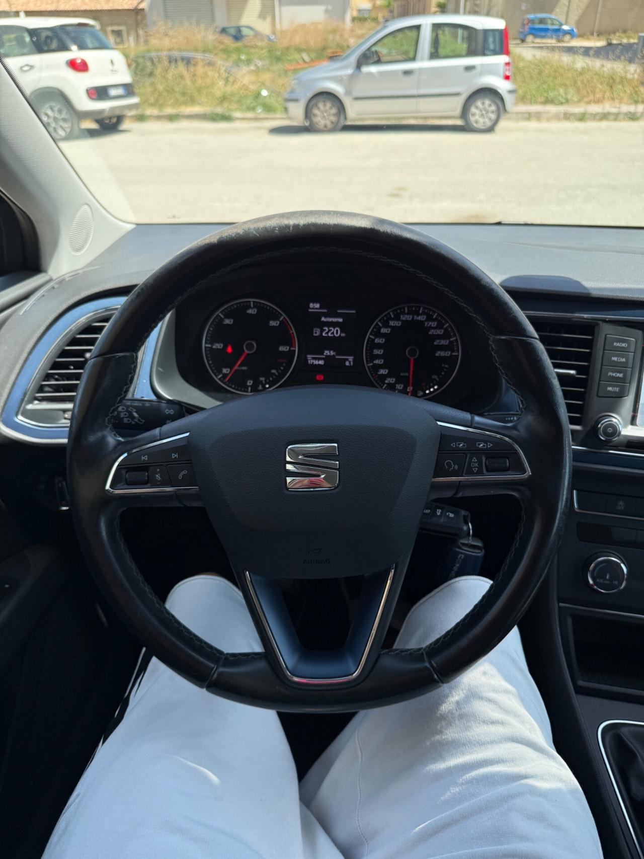 Seat Leon 1.6 TDI 110 CV DSG ST Start/Stop Style