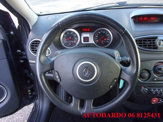 RENAULT Clio 1.2 16V 3 porte Luxe