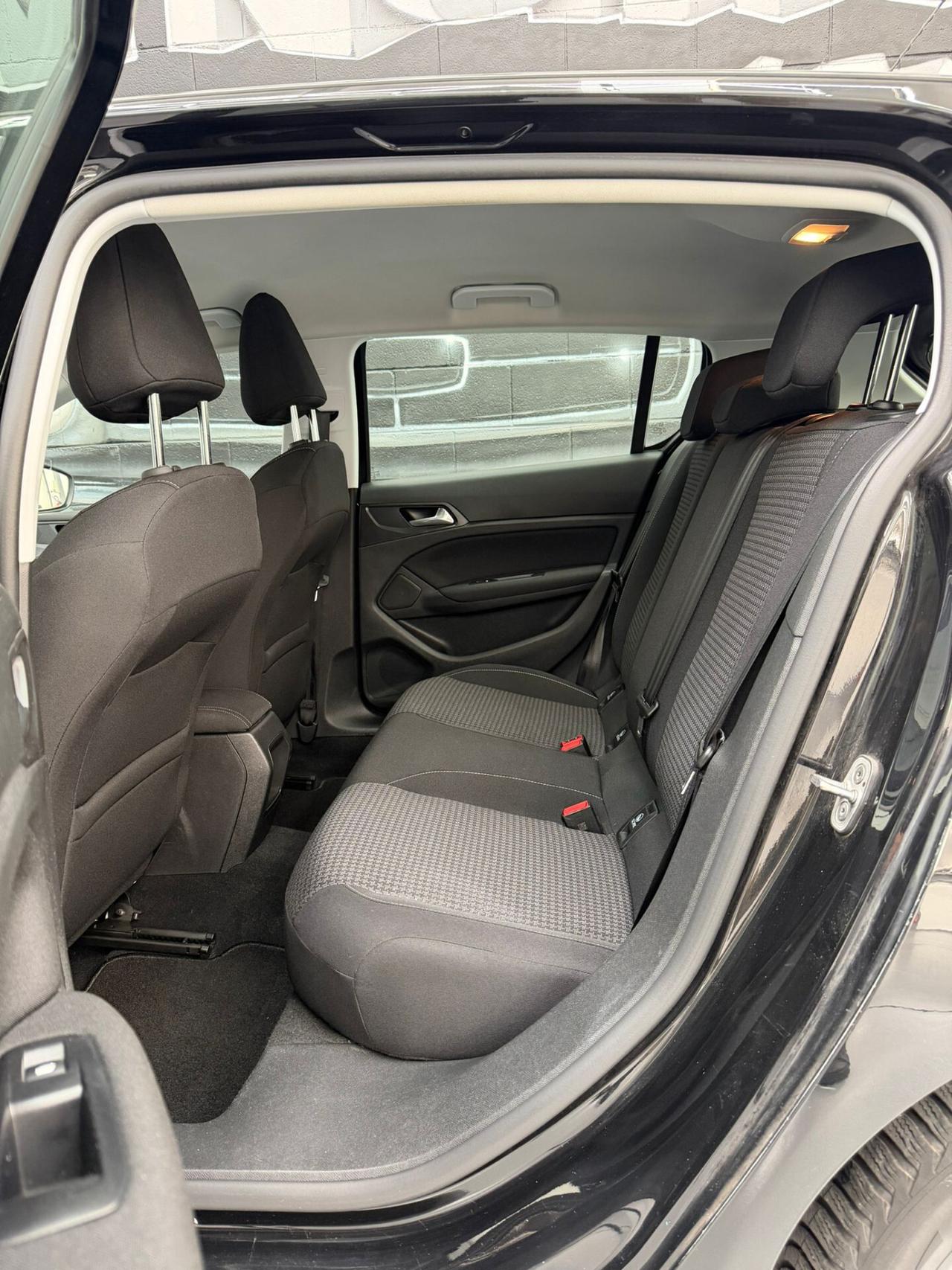 Peugeot 308 BlueHDi 130 S&S GT