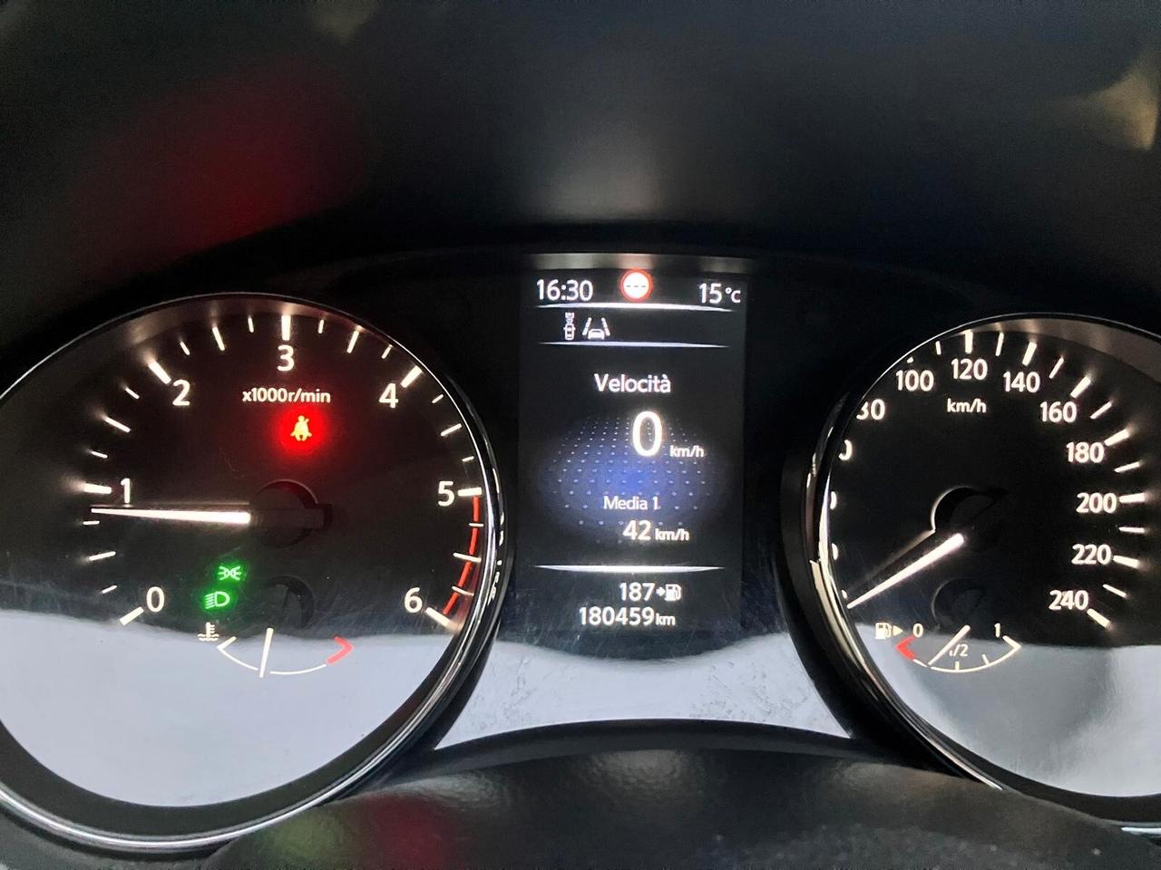 Nissan Qashqai 1.5 dCi Tekna unipro service certificato