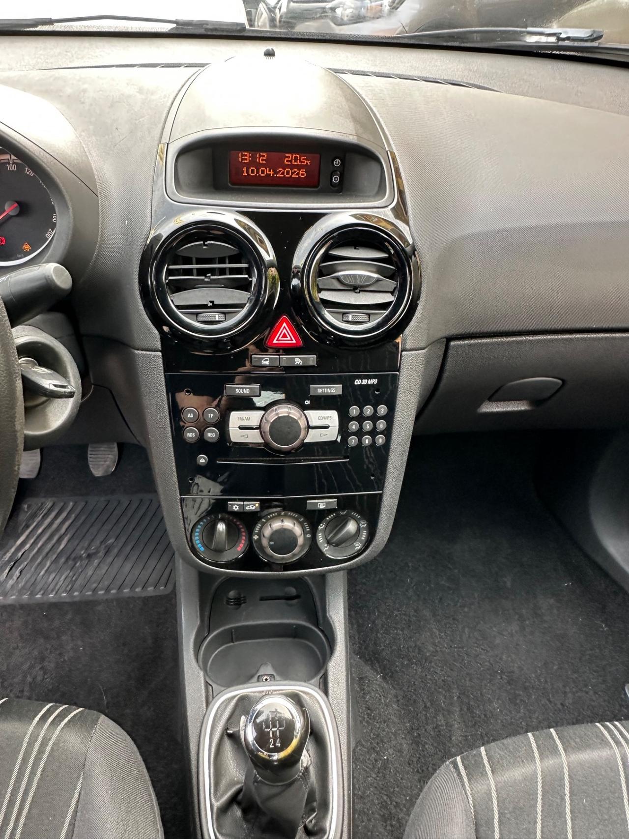 Opel Corsa 1.2 80CV 3 porte GPL-TECH Edition