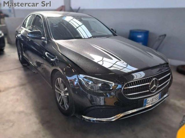 MERCEDES-BENZ E 200 Classe E - W213 Berlina d Sport auto - GJ819SF