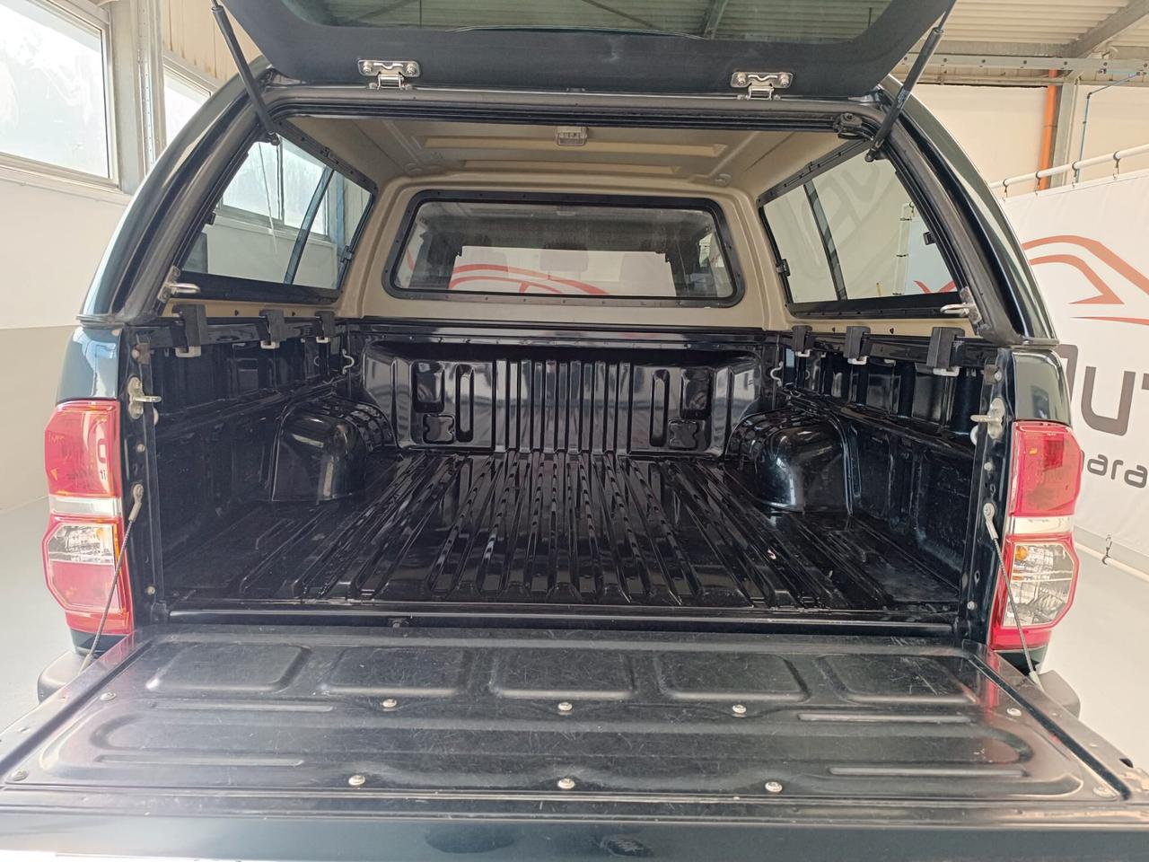 Toyota Hilux 3.0 D-4D 4WD 4p. DC Stylex