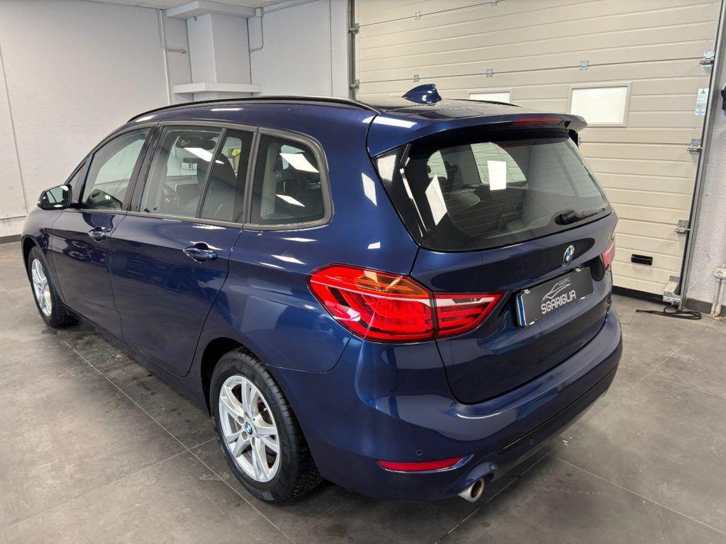 BMW 216 i Gran Tourer Advantage Full Optional